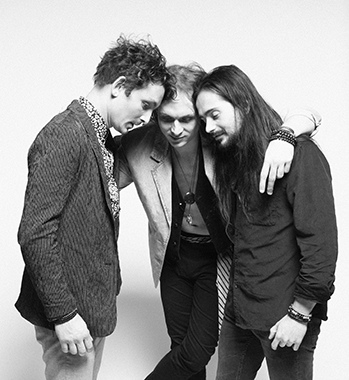 Dirty Sound Magnet
